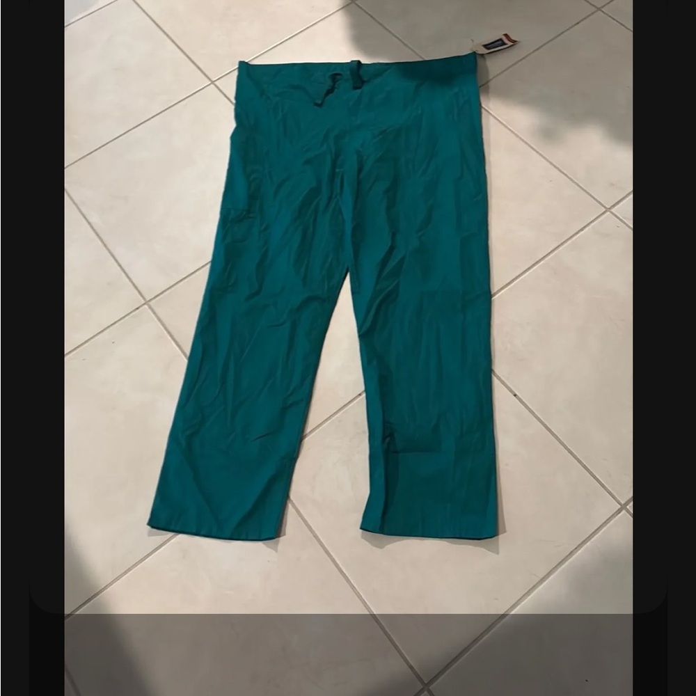 NWT nursing pants sz XL Cherokee 1444